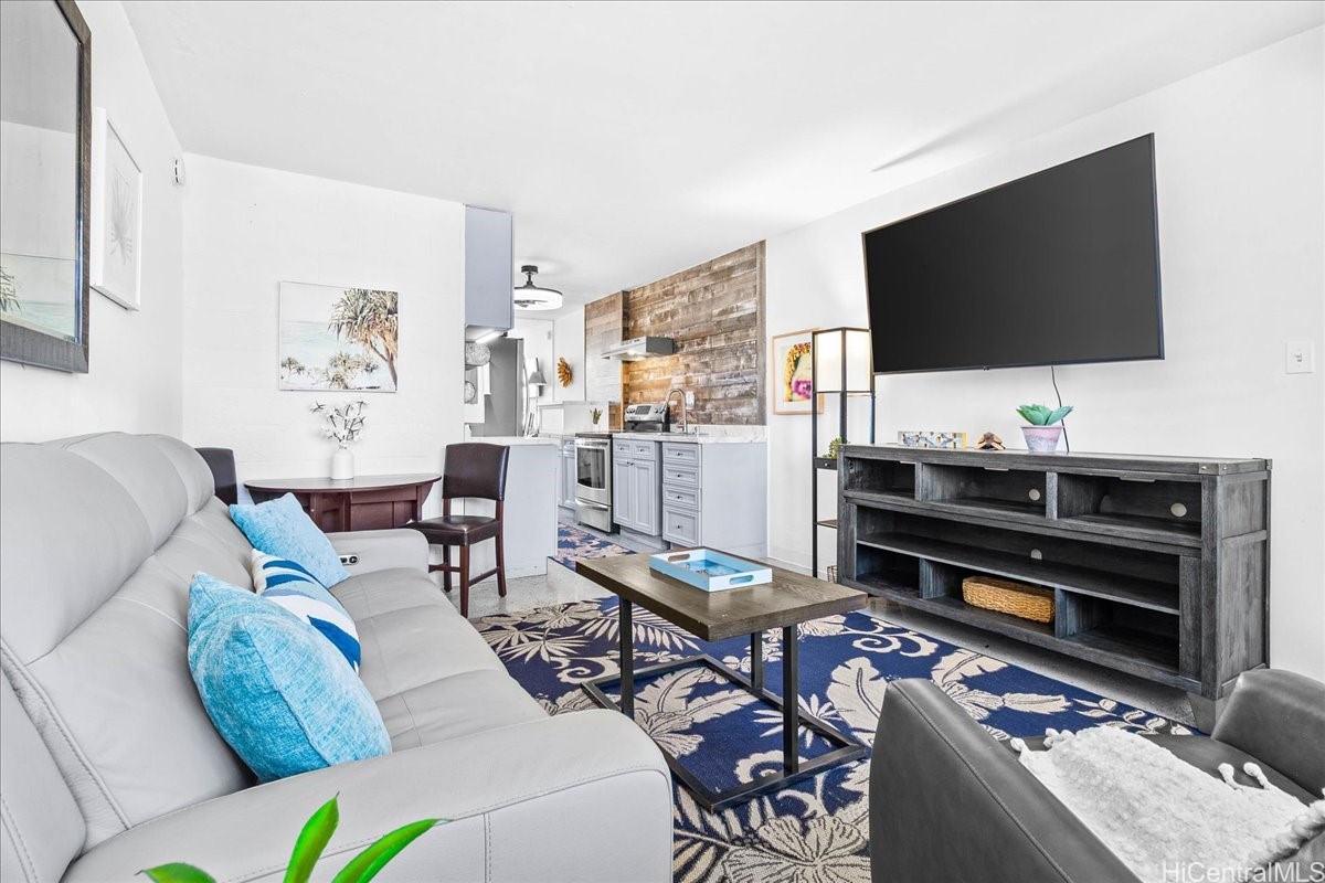 84-965 Farrington Highway A109