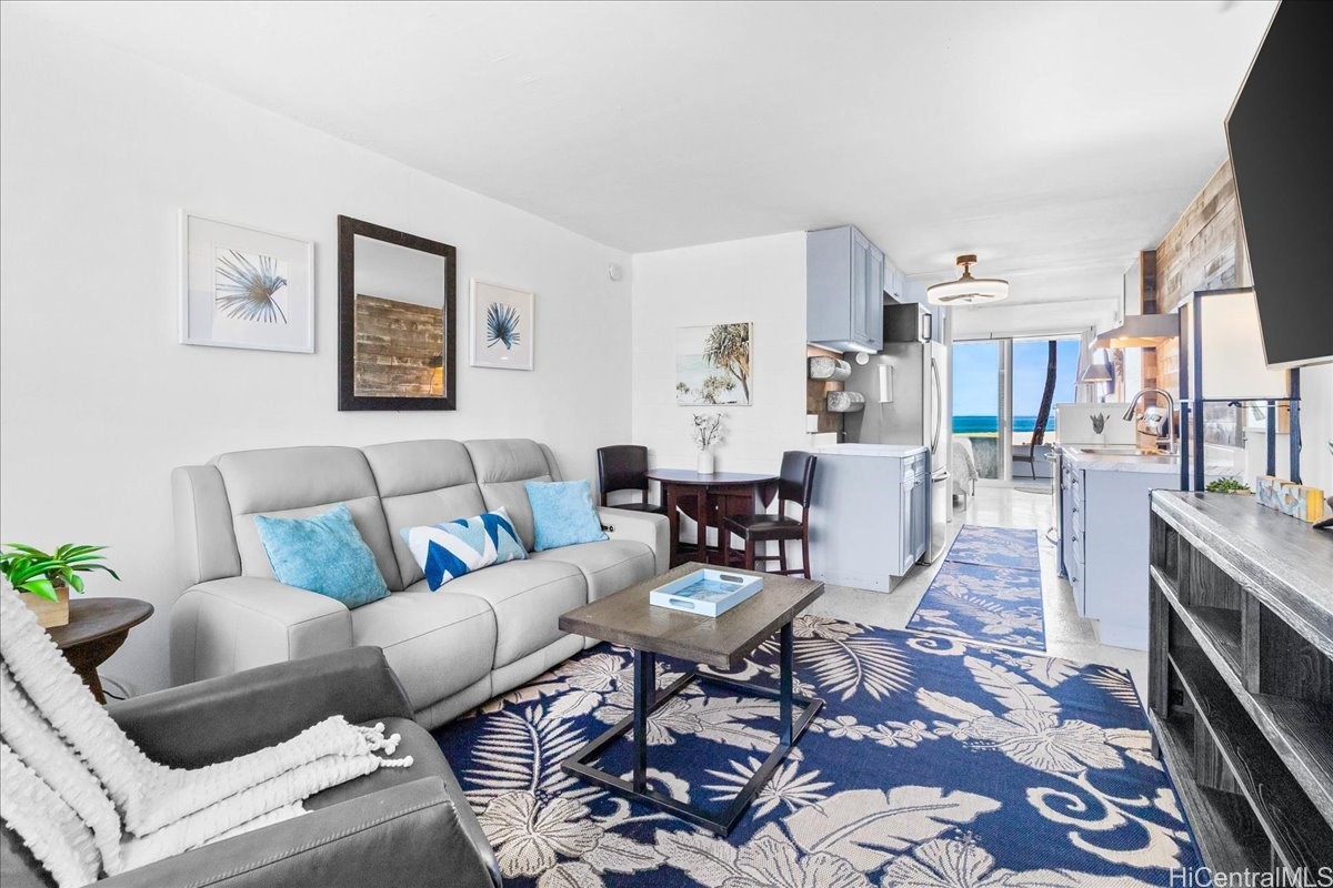 84-965 Farrington Highway A109