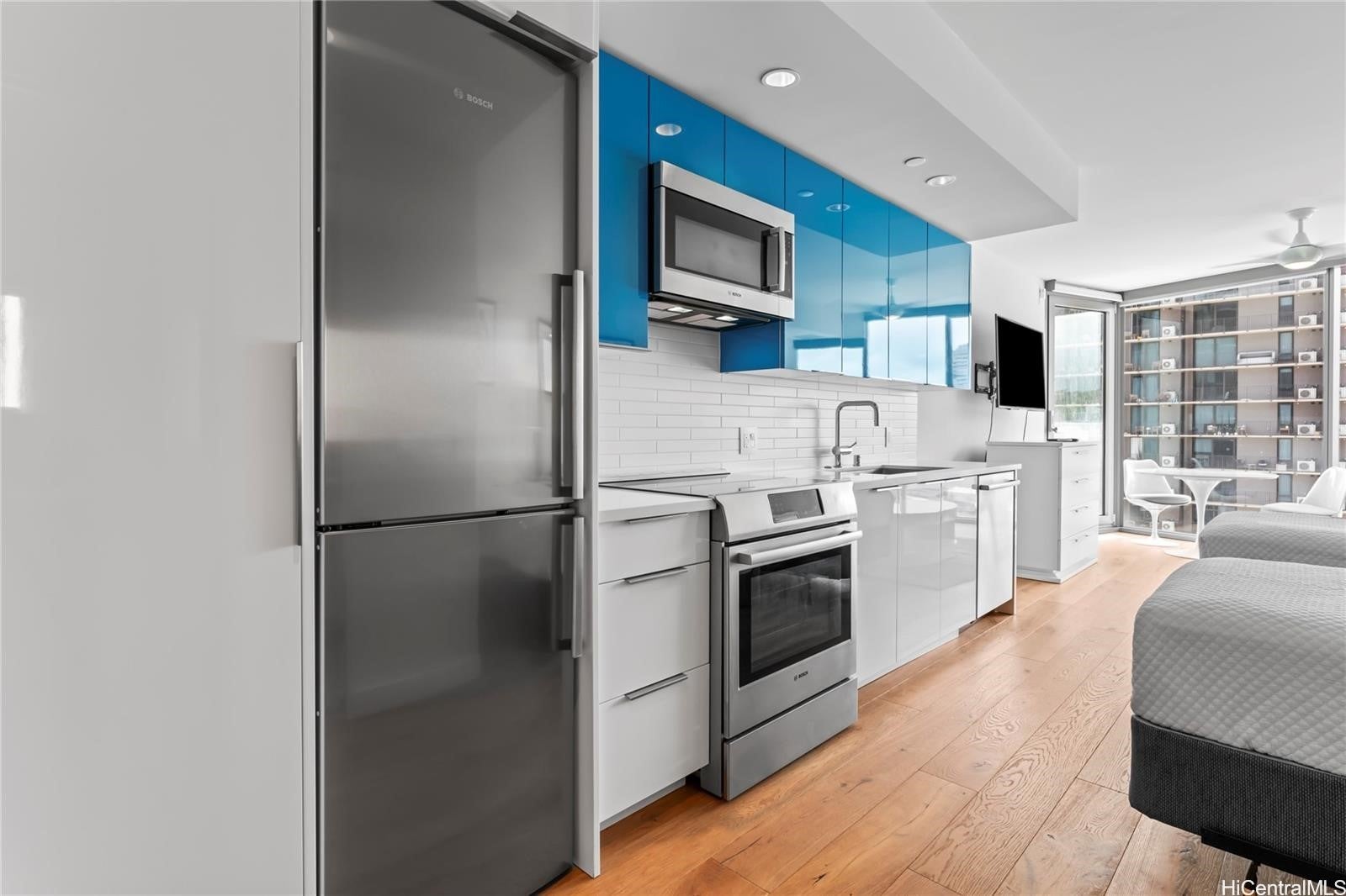 1001 Queen Street 1407