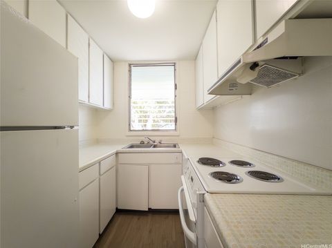 922 Kapahulu Avenue 207 Honolulu HI 96816