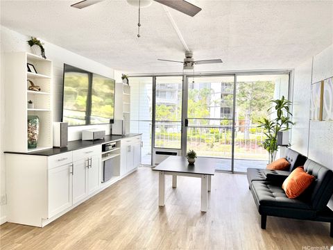 95-019 Waihonu Street B305 Mililani HI 96789