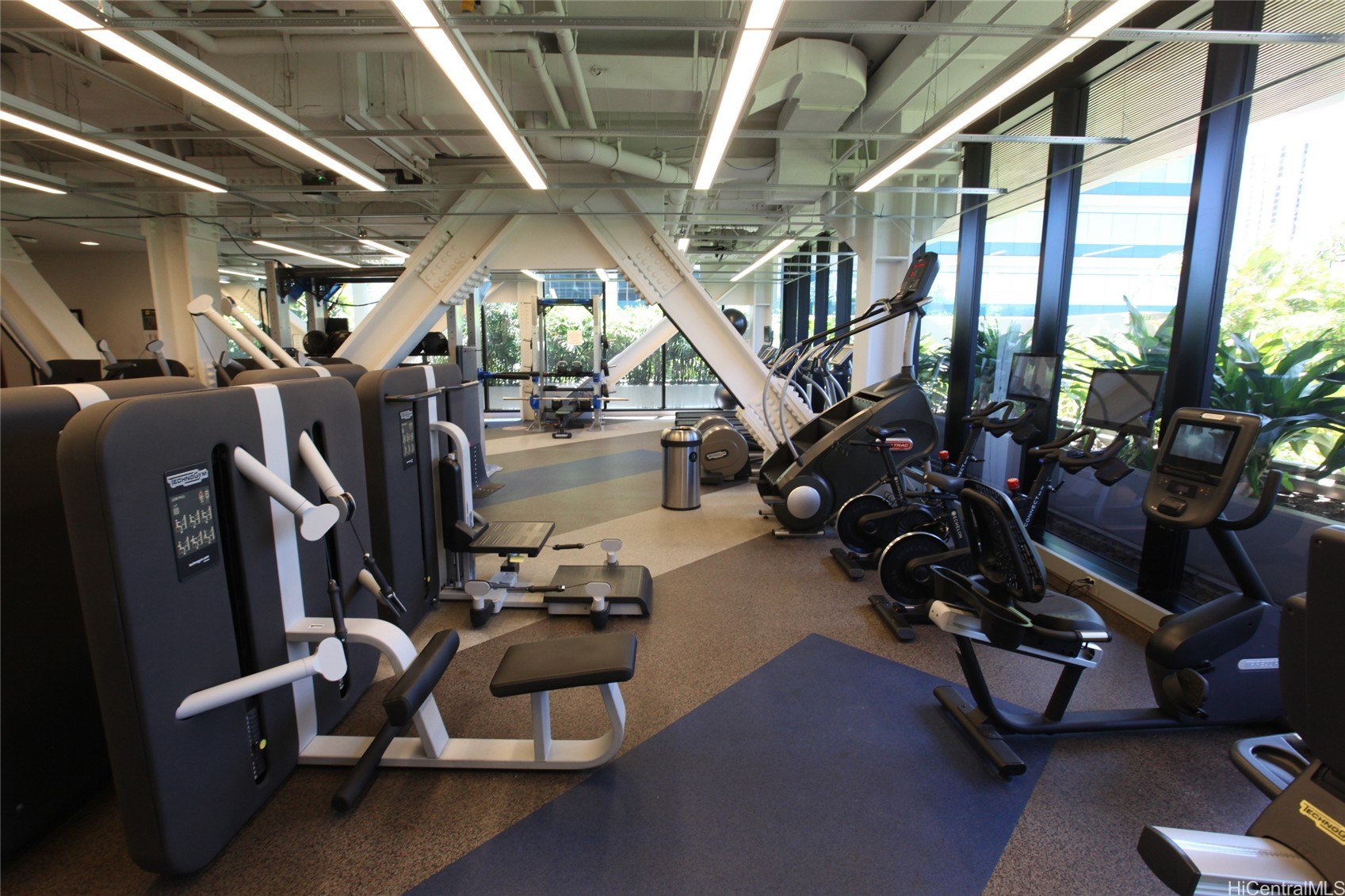 One Ala Moana Residential Lease