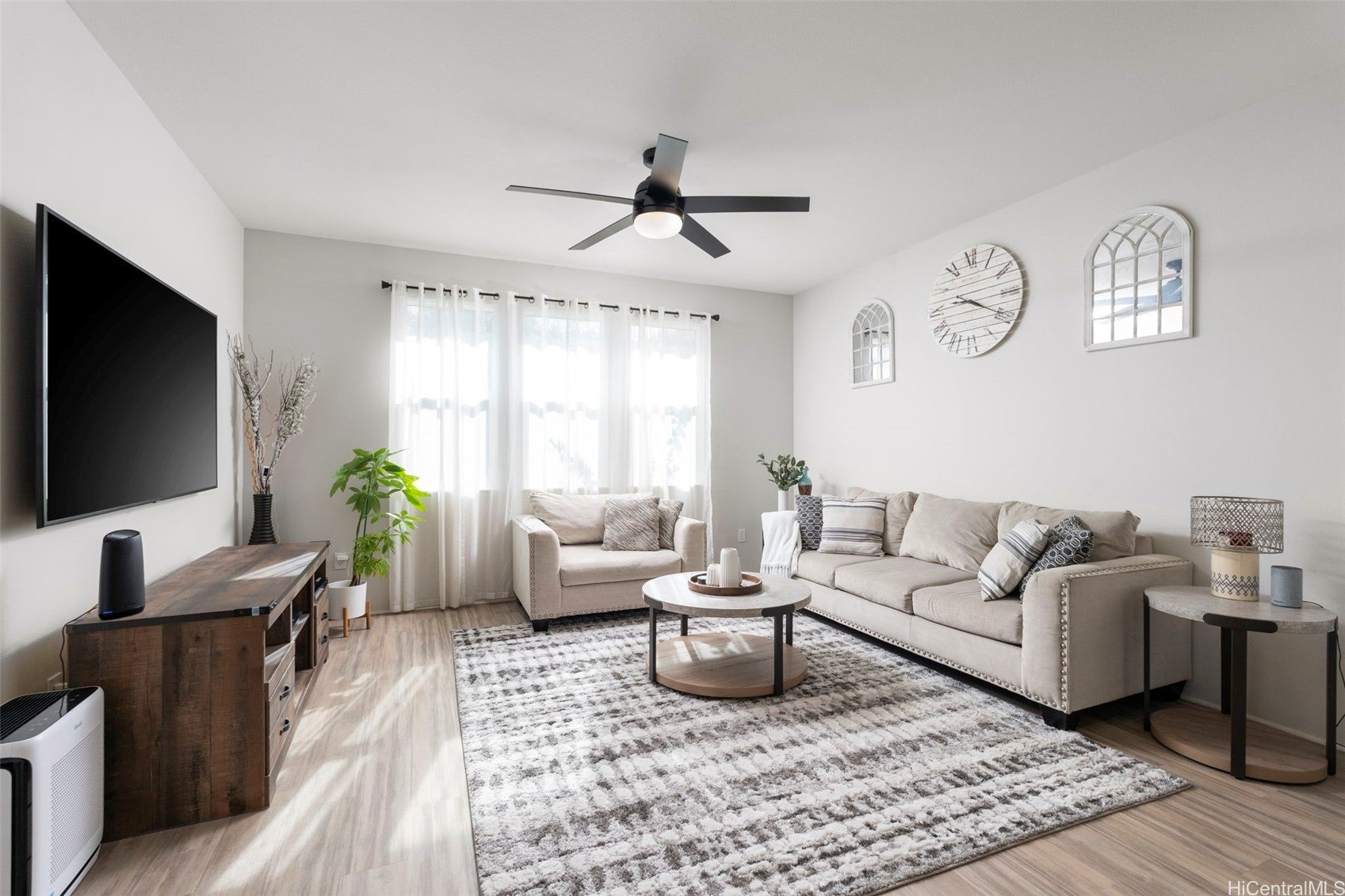91-1101 Franklin D Roosevelt Avenue 101
