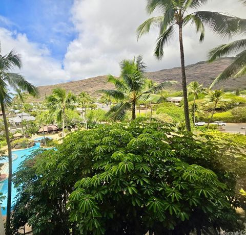 Photo of 501 Hahaione Street #1-5G, Honolulu, HI 96825 (MLS # 202519305)