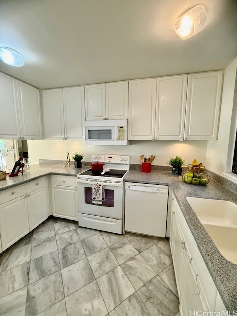 501 Hahaione Street 1-5G