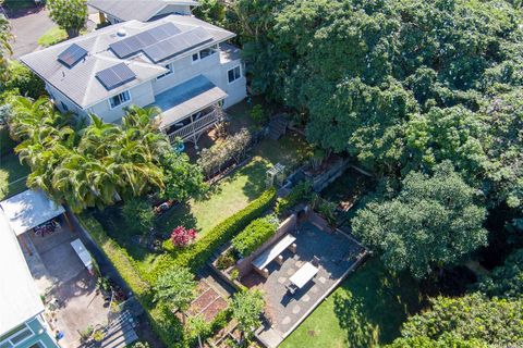 Photo of 99-139 Heen Way #D, Aiea, HI 96701 (MLS # 202607897)