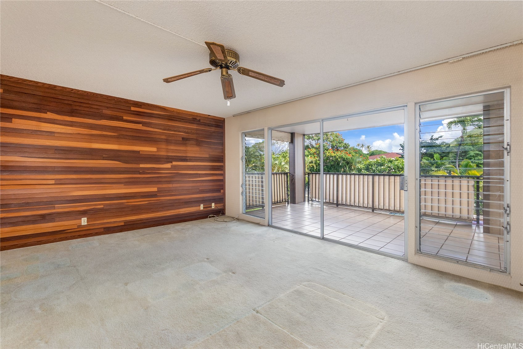 3721 Kanaina Avenue 205