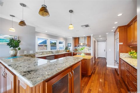 Photo of 278 Makaweli Place, Honolulu, HI 96825 (MLS # 202519410)