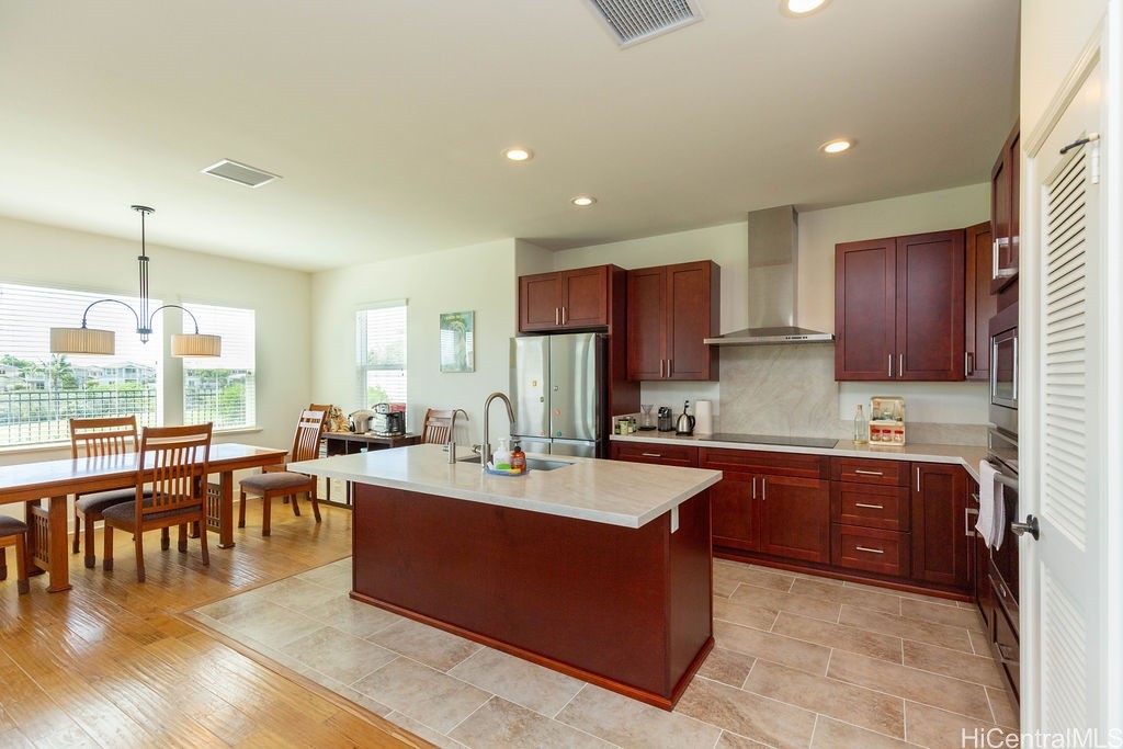 91-1382 Kaikohola Street D26