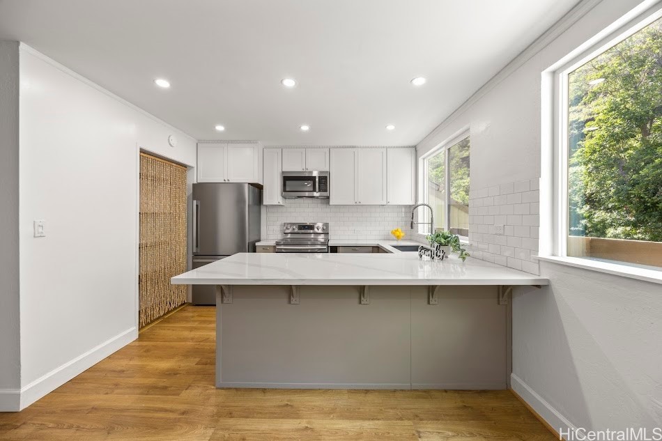 370 Kawaihae Street 370G