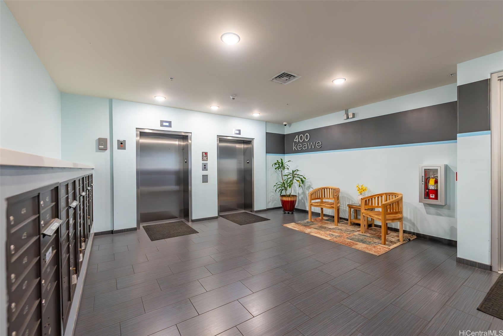 400 Keawe Condominium