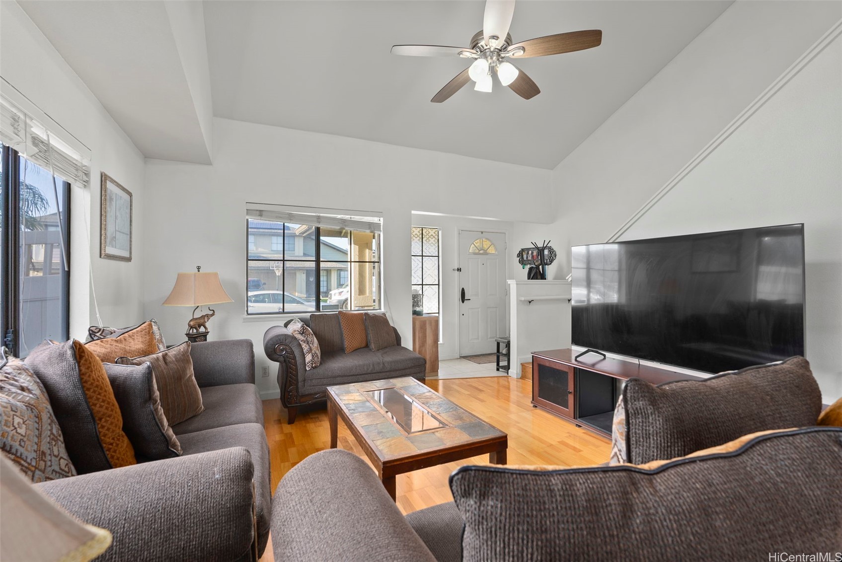 91-1077 Pakaweli Street