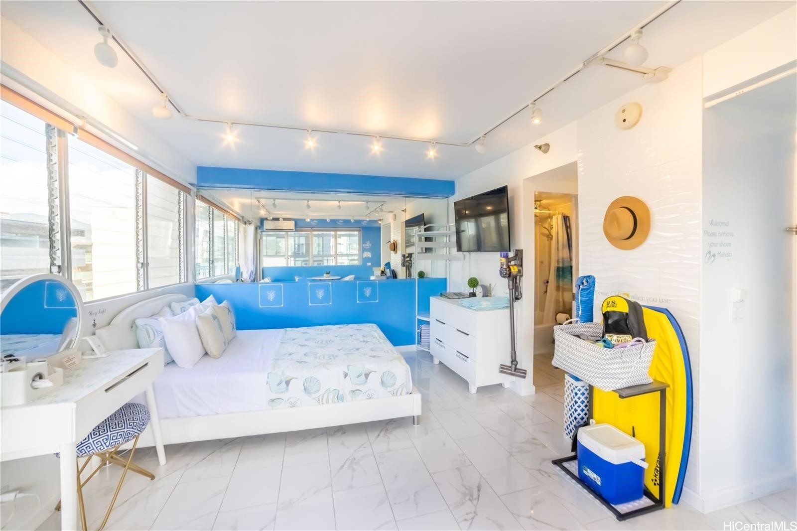 444 Kanekapolei Street 903