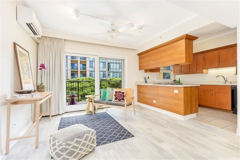 Photo of 21 Craigside Place #7C, Honolulu, HI 96817 (MLS # 202617369)