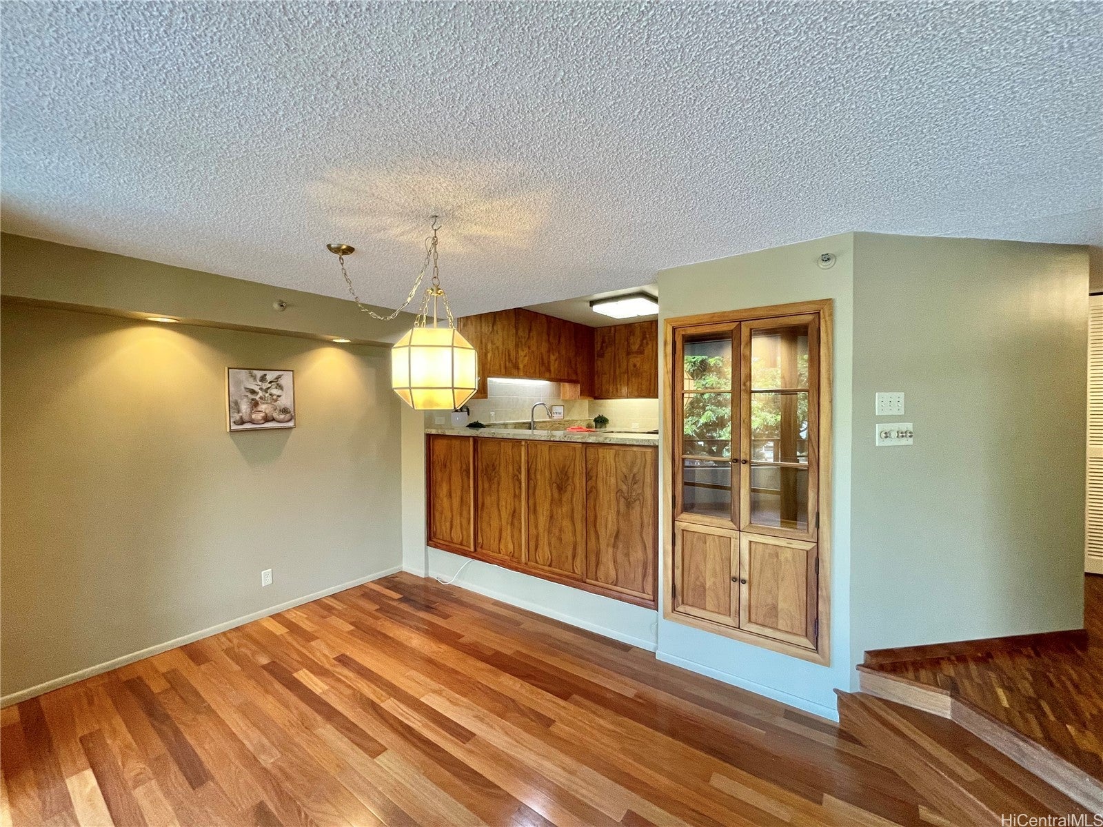 1525 Wilder Avenue 504