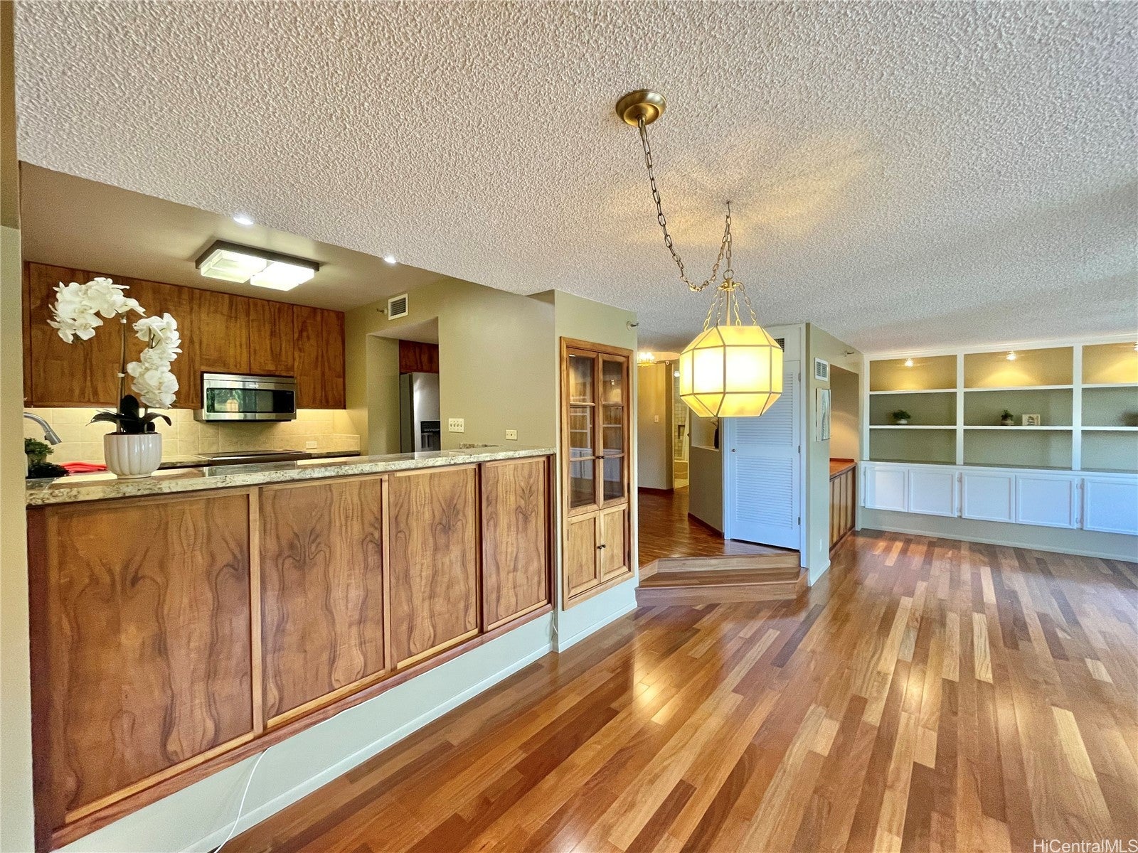 1525 Wilder Avenue 504