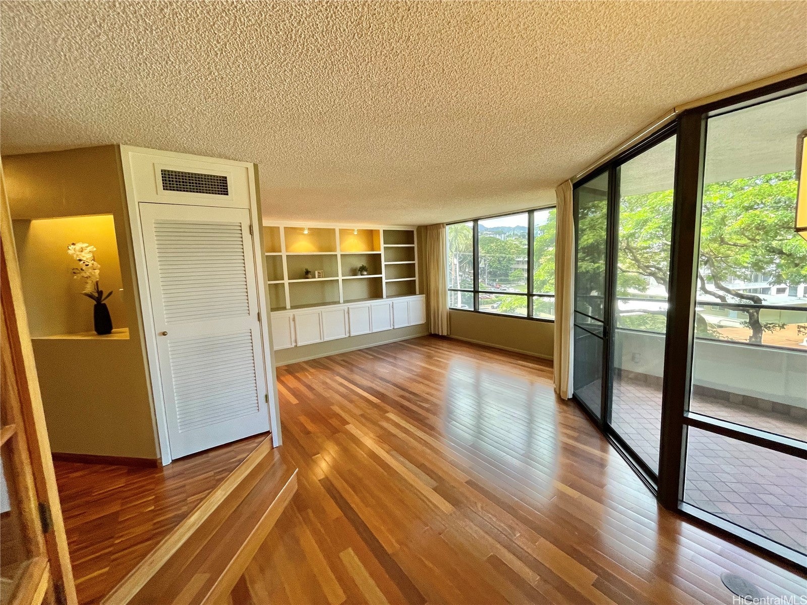 1525 Wilder Avenue 504