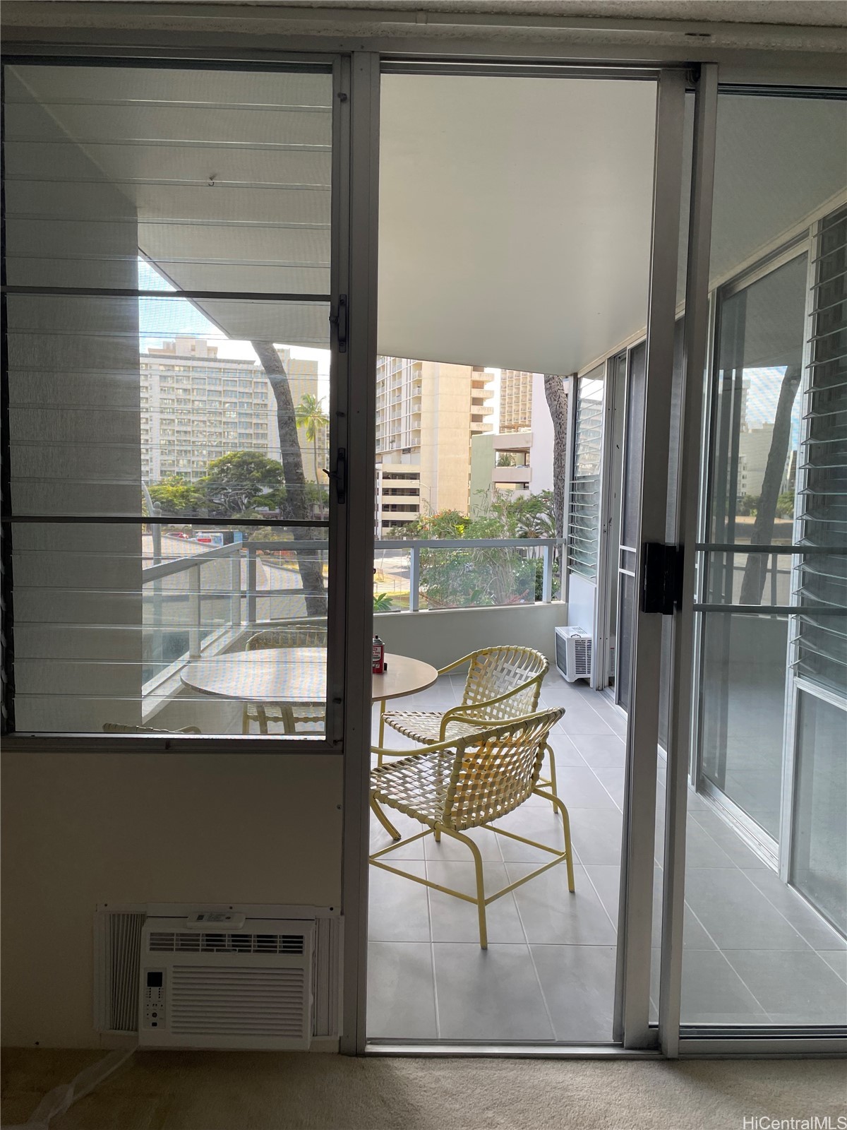 Diamond Head Vista Residential Lease