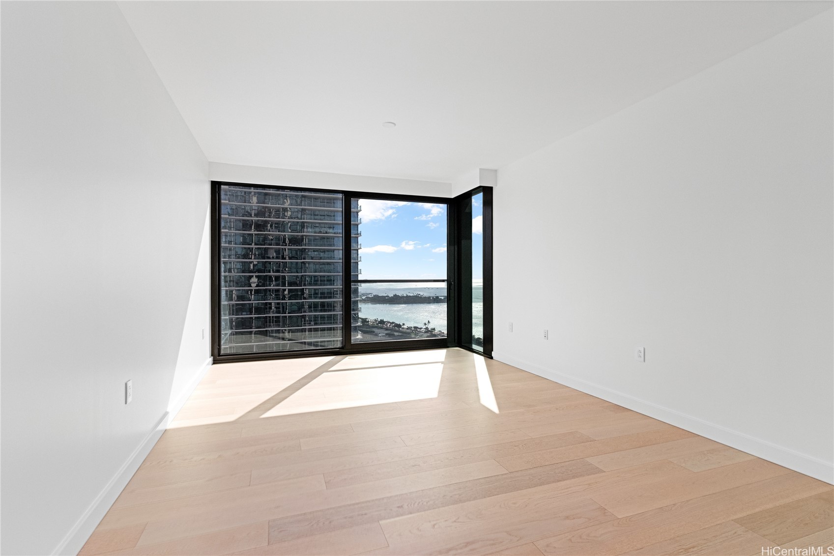 1100 Ala Moana Boulevard 2606