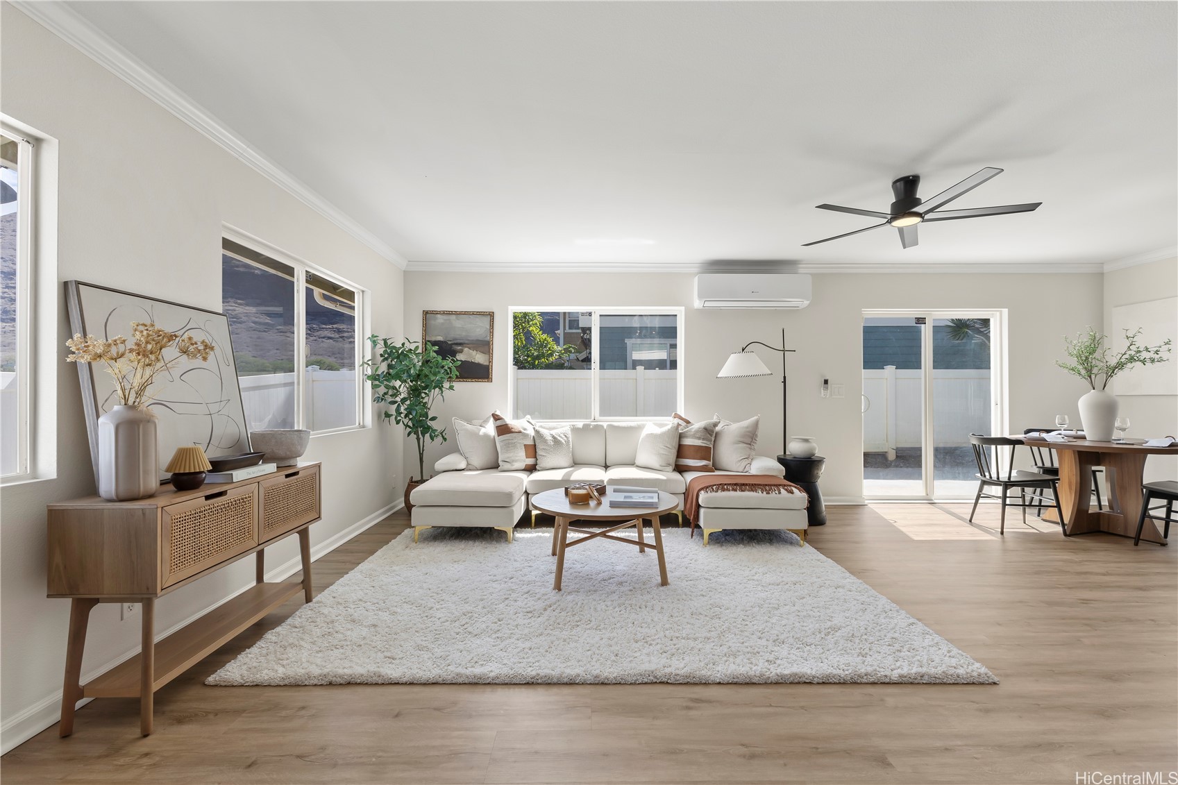 87-1976 Pakeke Street N