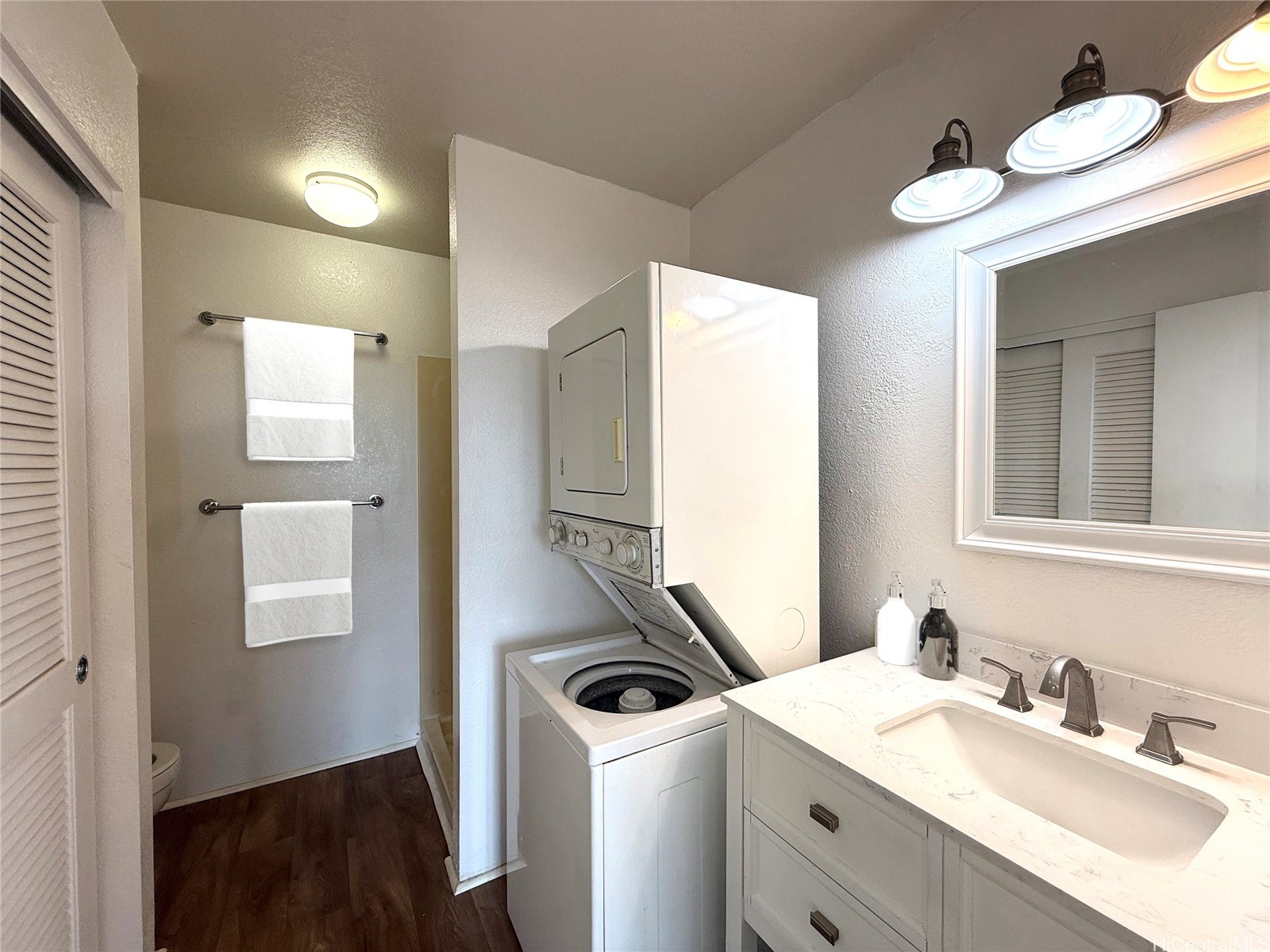 94-1420 Kulewa Loop 37S