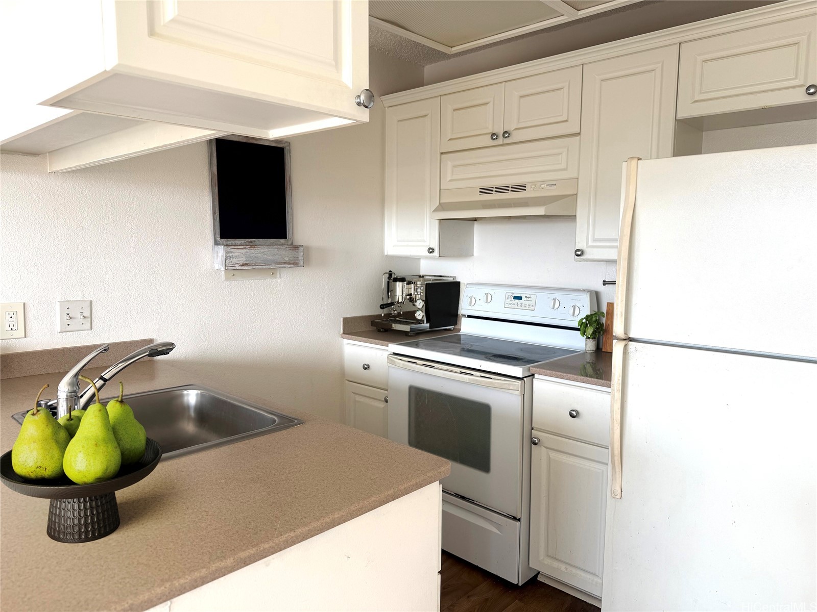 94-1420 Kulewa Loop 37S