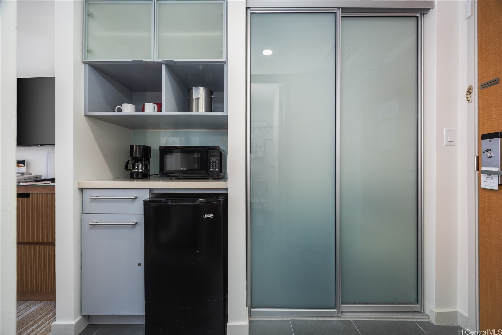 410 Atkinson Drive 954