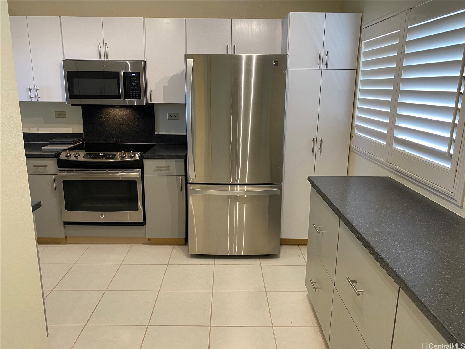 3075 Ala Poha Place 2111