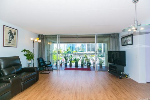 430 Keoniana Street 114 Honolulu HI 96815