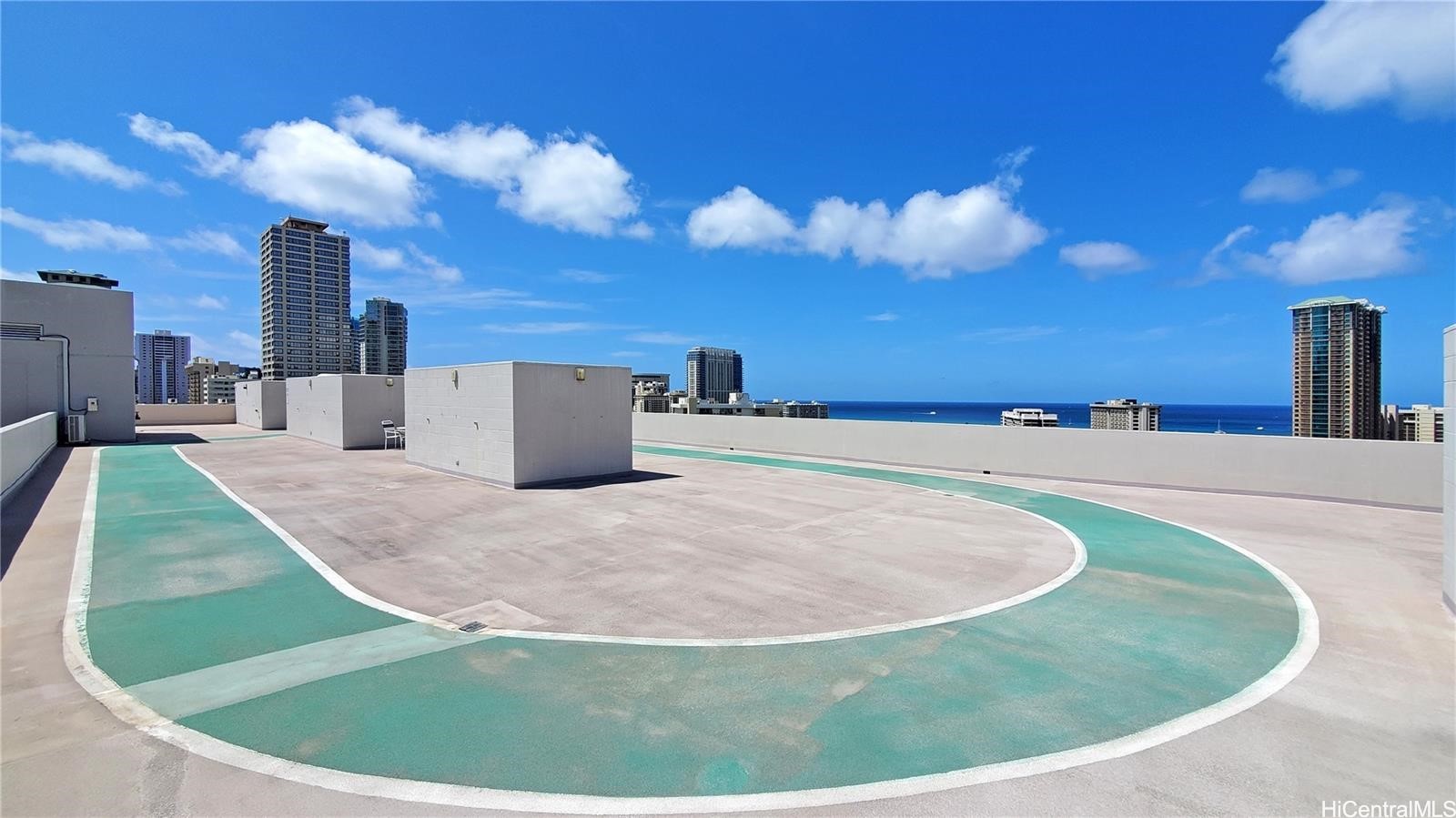 Keoni Ana Condominium