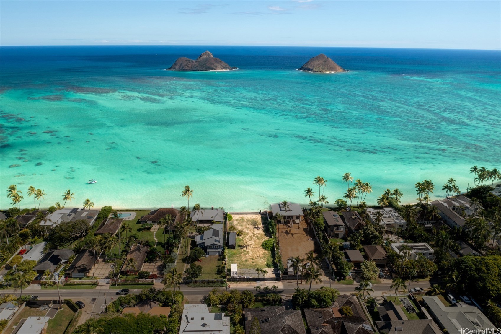 1318 Mokulua Drive