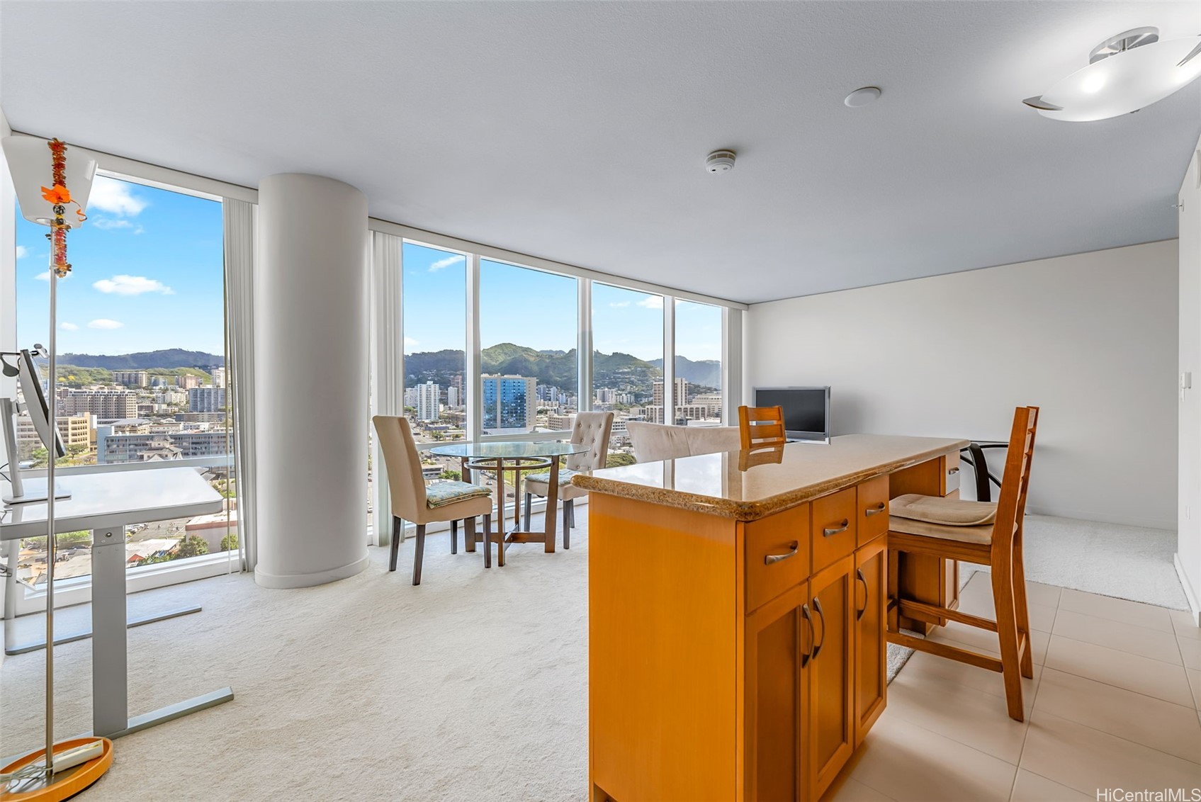 1296 Kapiolani Boulevard II-1801