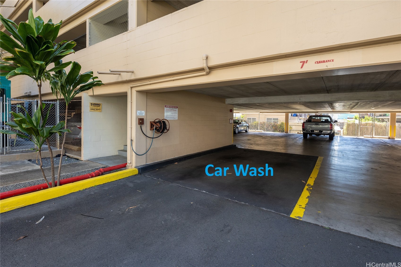 Ala Wai Plaza Skyrise Condominium