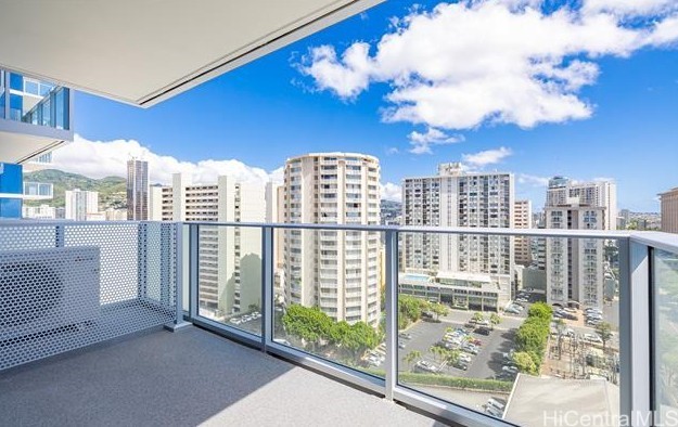 629 Keeaumoku Street 1303