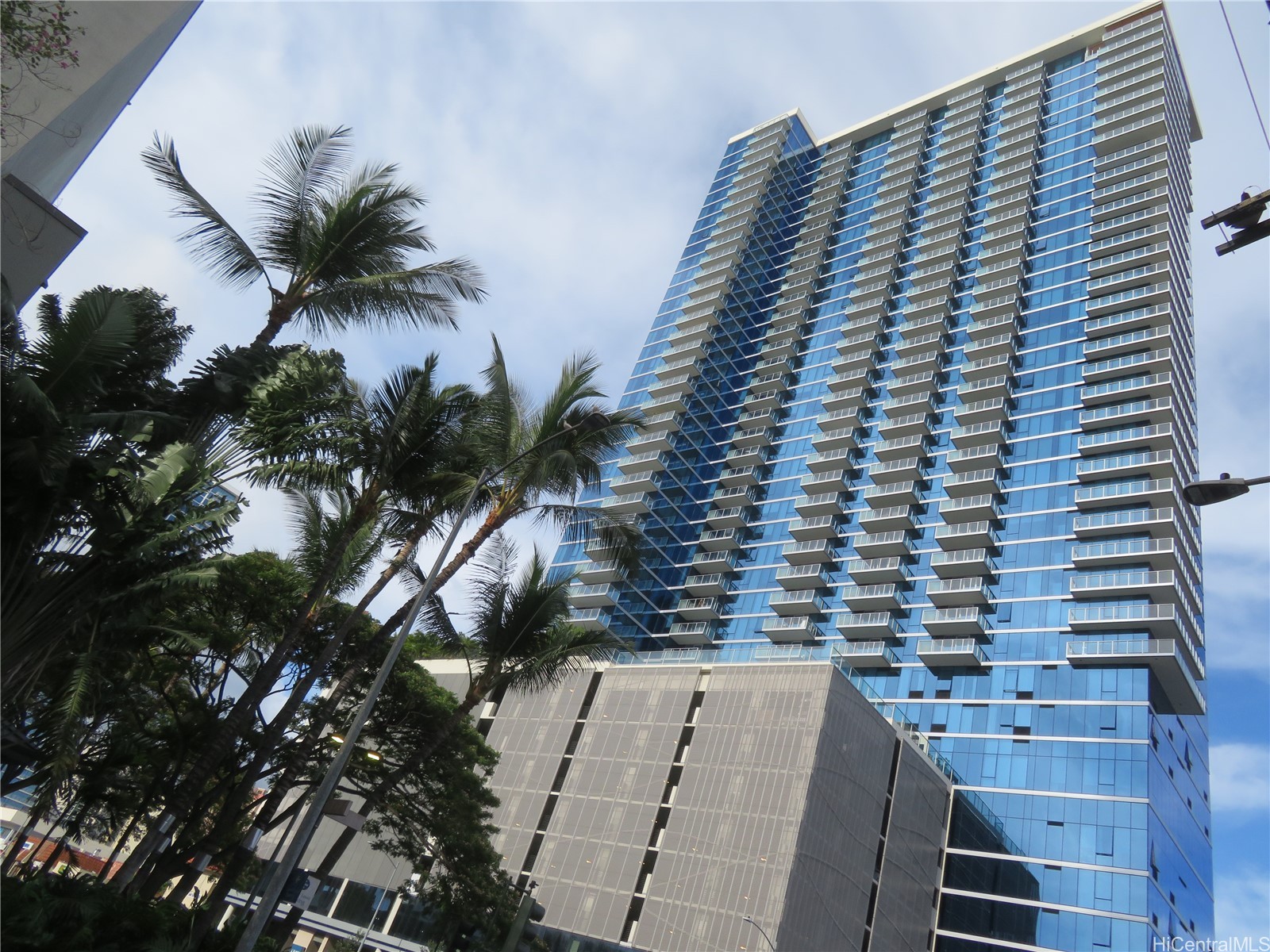 629 Keeaumoku Street 1303