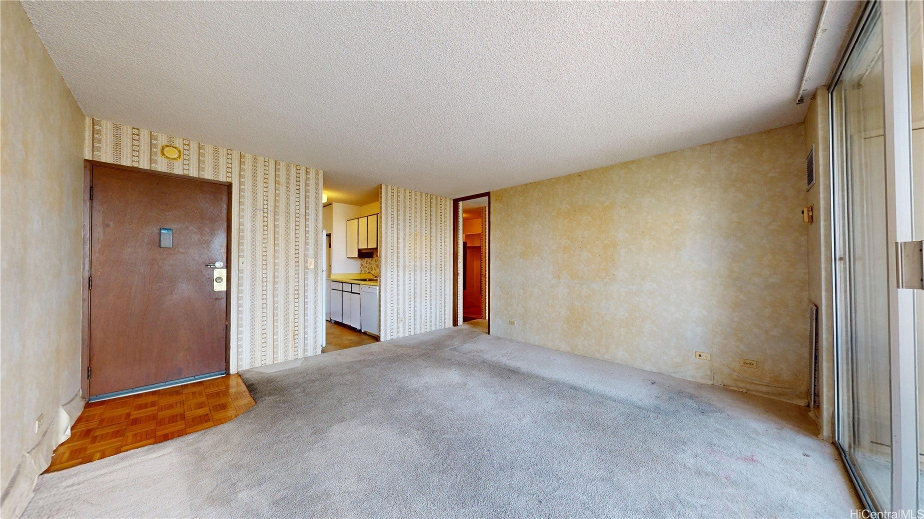1925 Kalakaua Avenue 1504