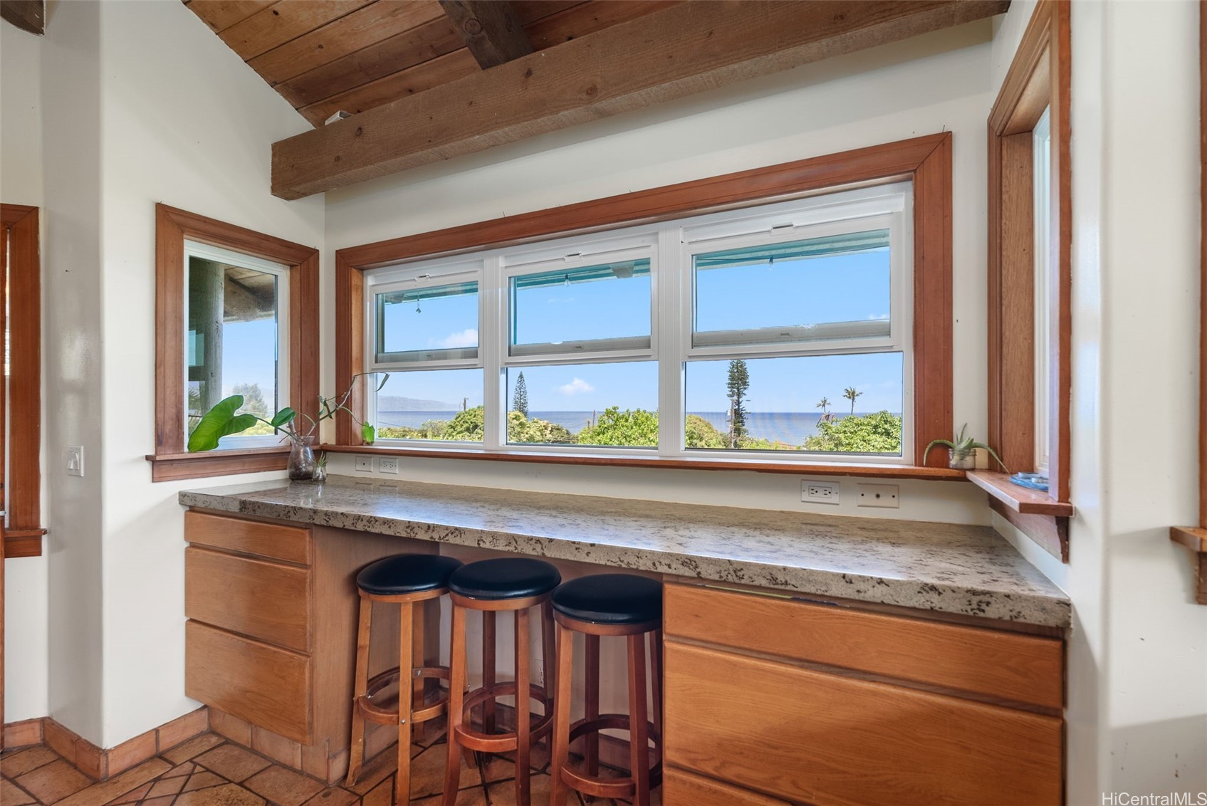 Haleiwa, Hawaii, 96712, United States, 9 Bedrooms Bedrooms, ,8 BathroomsBathrooms,Residential,Pending,2052143