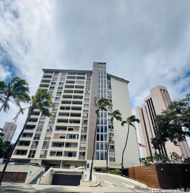 1676 Ala Moana Boulevard 1007