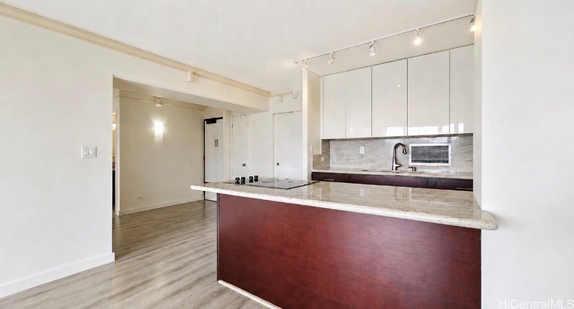 2333 Kapiolani Boulevard 2609