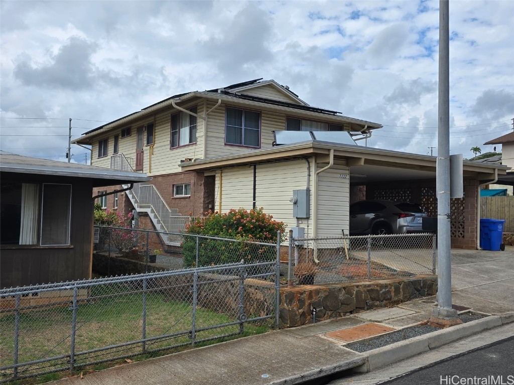 Honolulu Duplex