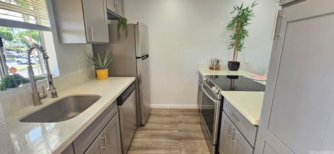 94-513 Lumiaina Street M206 Waipahu HI 96797