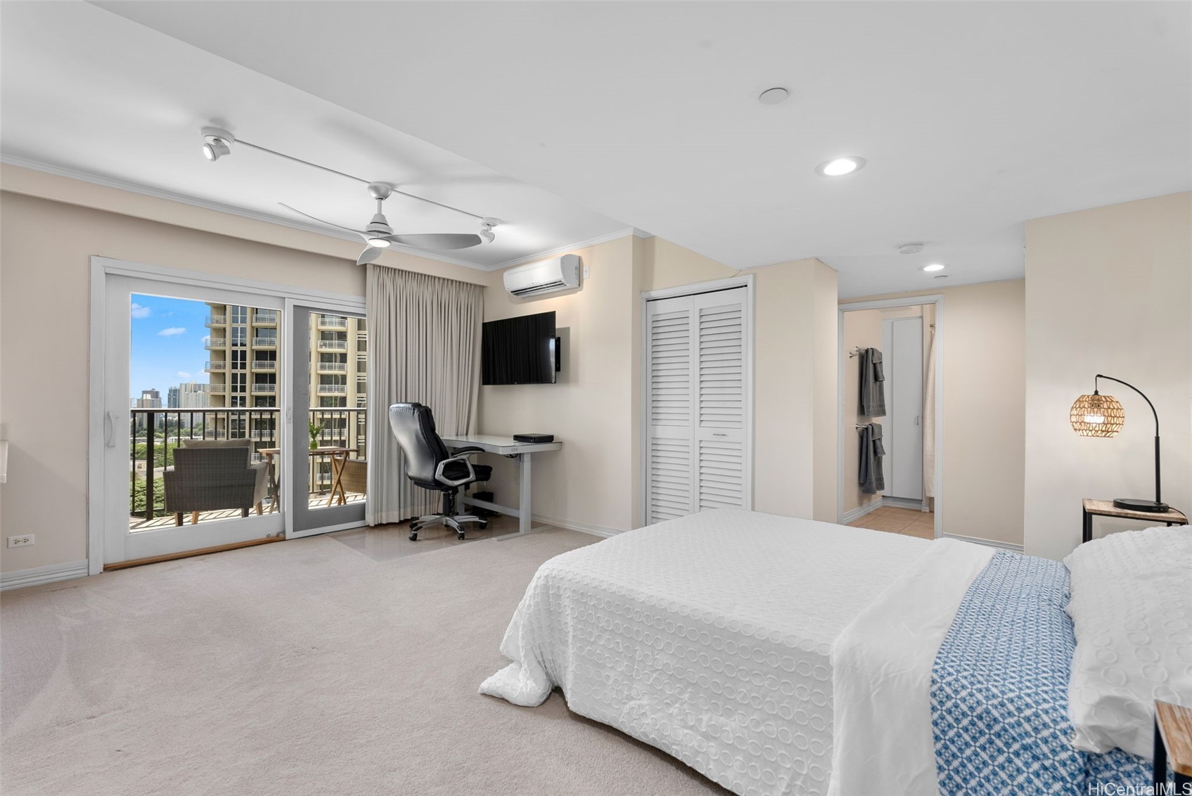 21 Craigside Place 8D