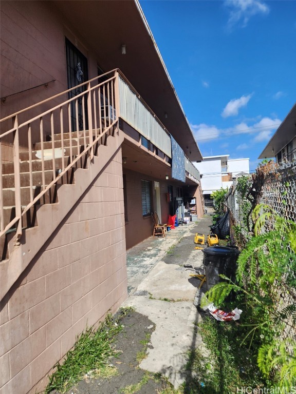 94-323 Pupuole Street