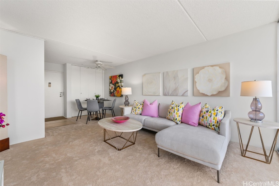 400 Hobron Lane 708
