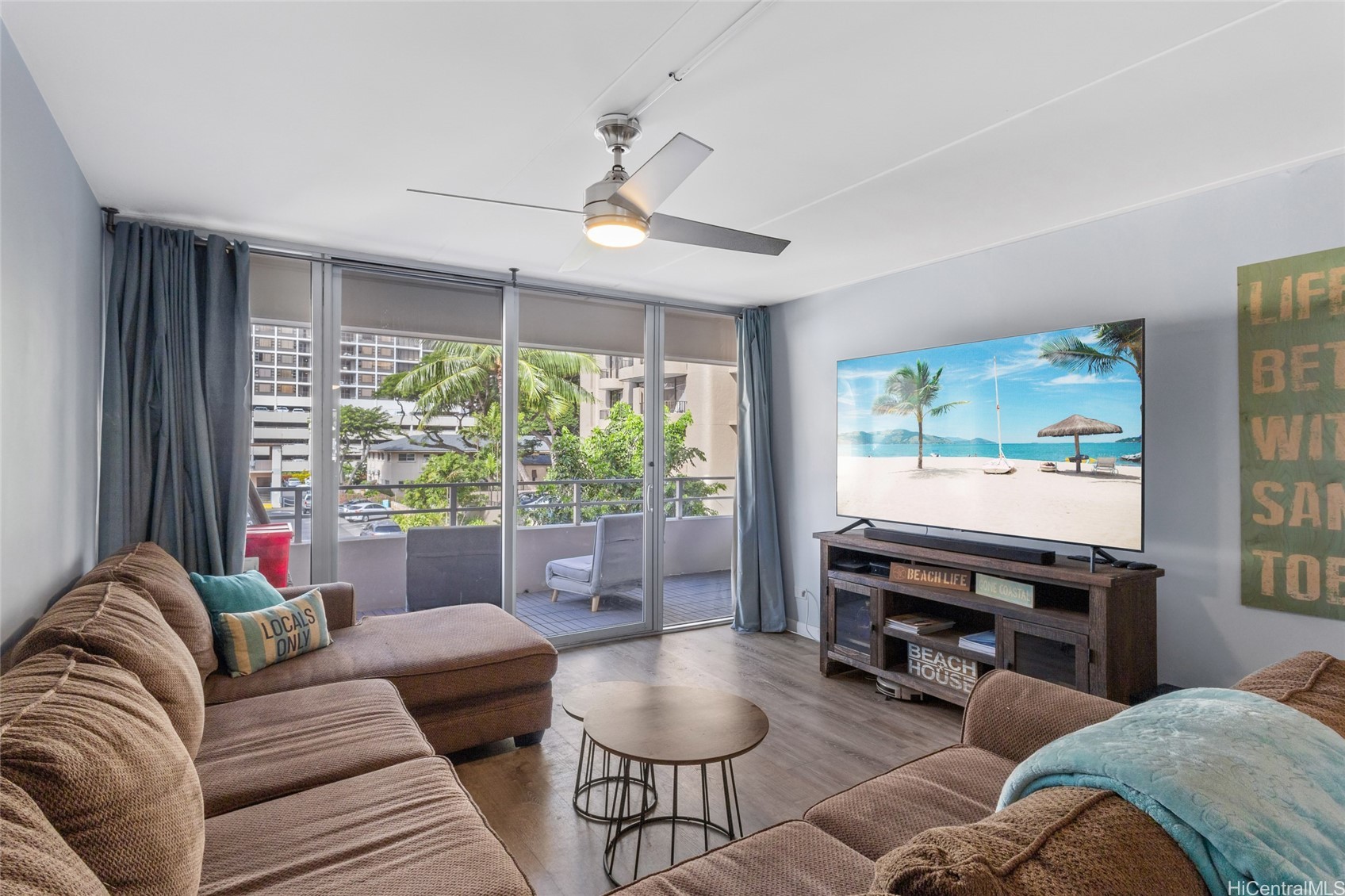 2533 Ala Wai Boulevard 201