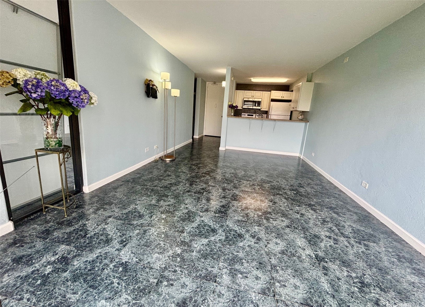 98-500 Koauka Loop 14E