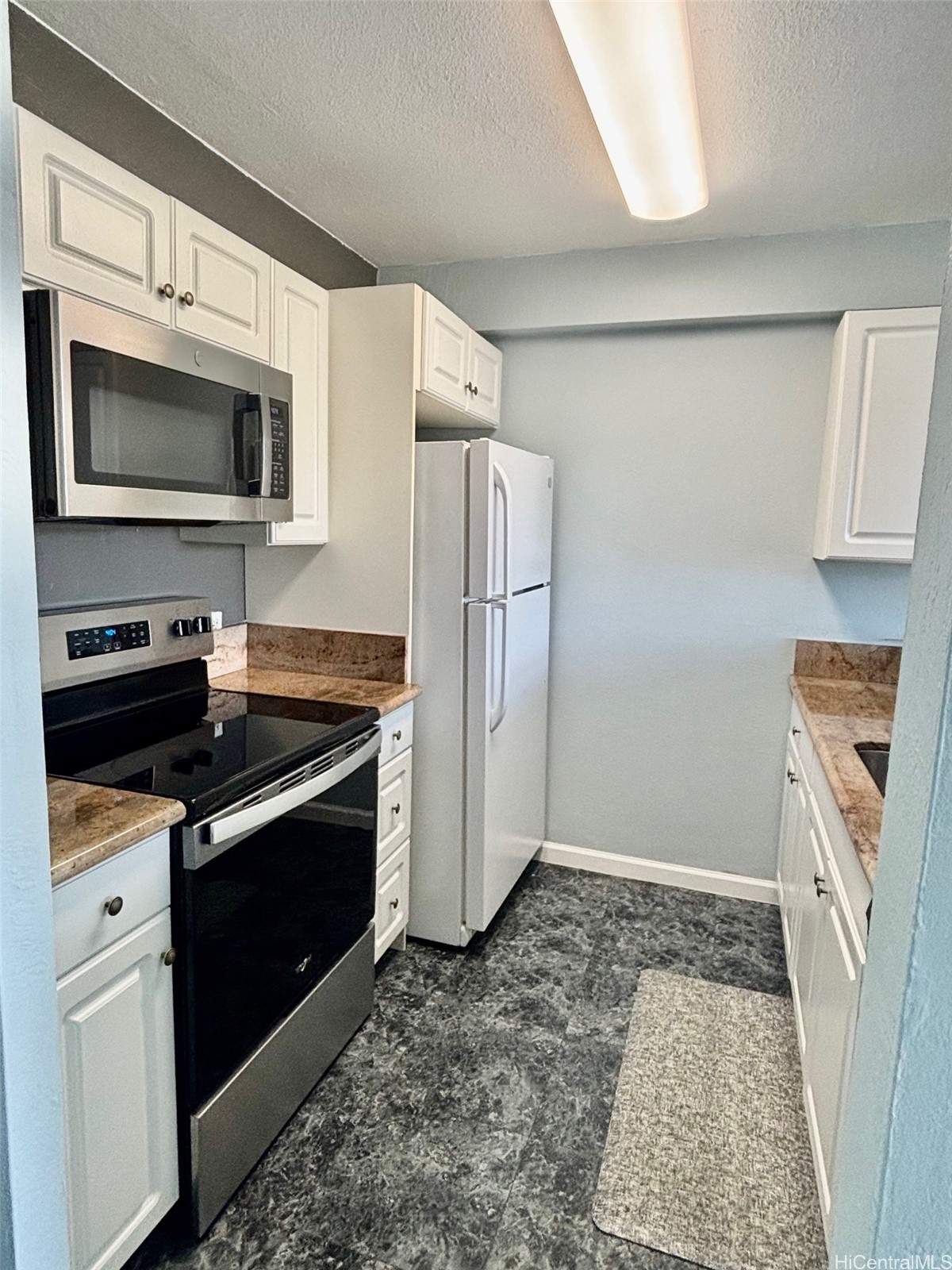 98-500 Koauka Loop 14E