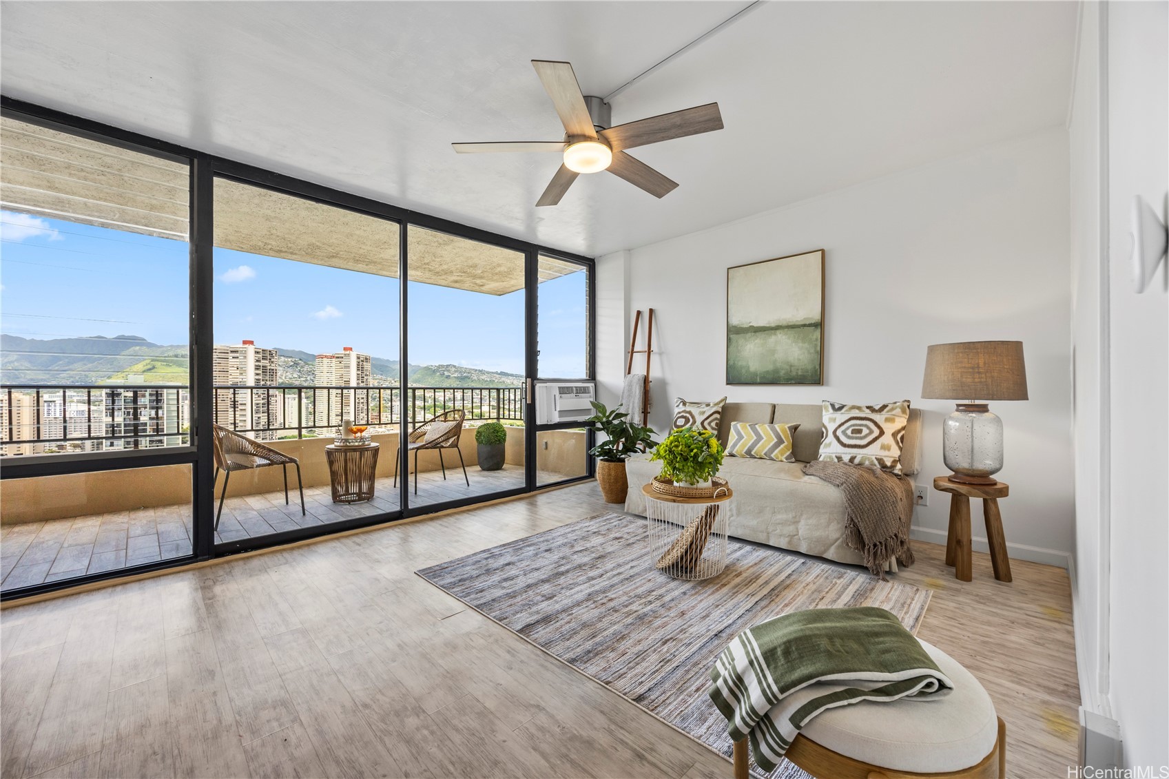 2121 Ala Wai Boulevard 2506
