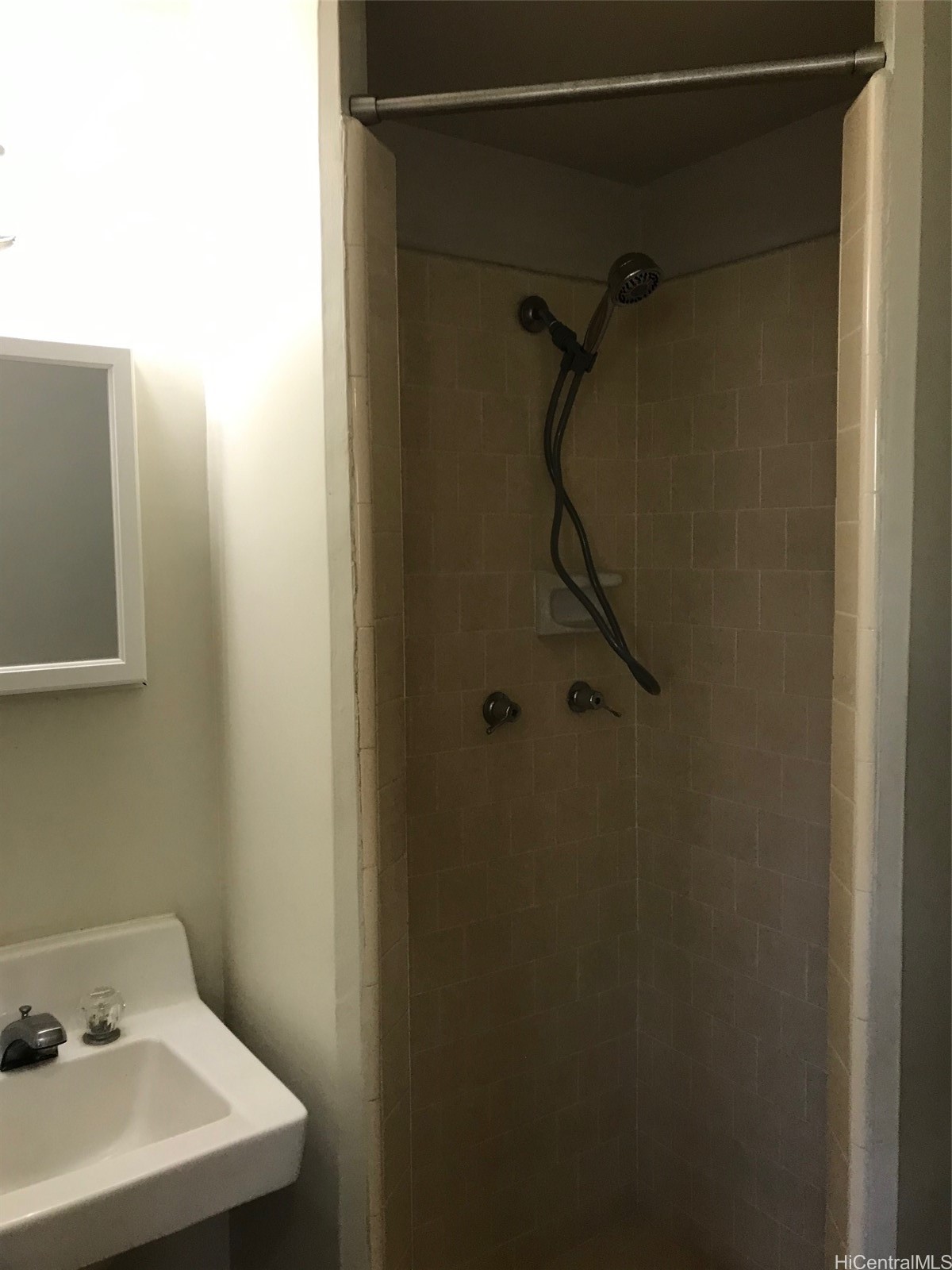 Honolulu Residential Lease