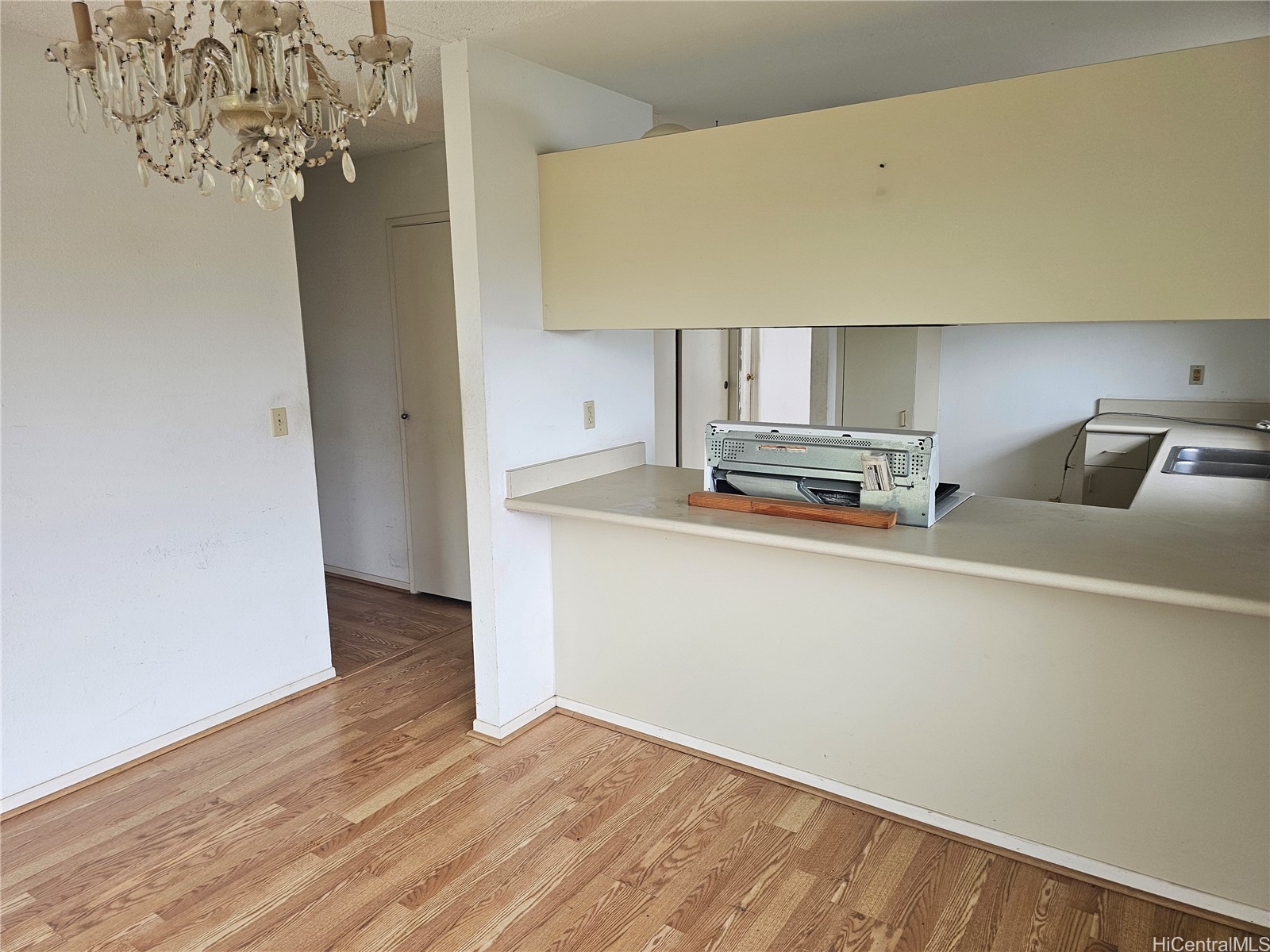 91-1127 Kumulipo Street